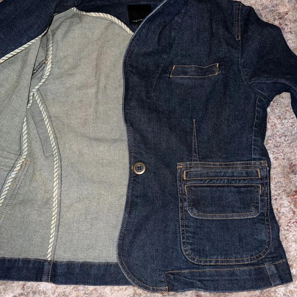 The Limited Womens Dark Wash Denim Blazer Single Button Jacket Blue EUC Classic - Picture 8 of 8